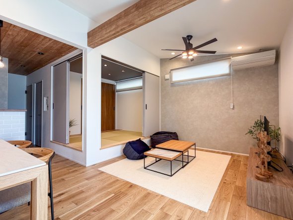 LDKとつながる小上がりスペース